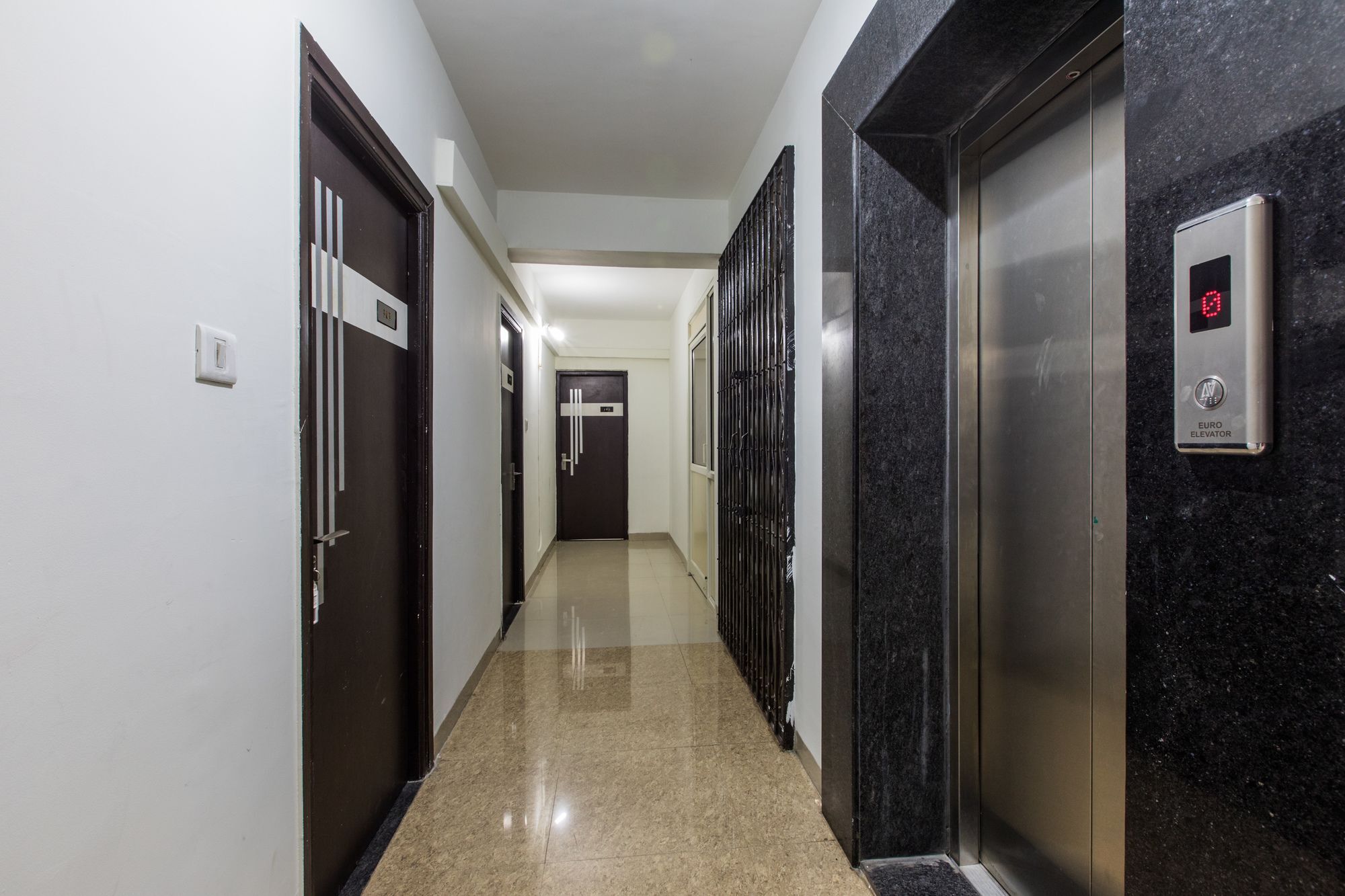 Fabhotel Prime Om Epic Vijay Nagar Indore Buitenkant foto